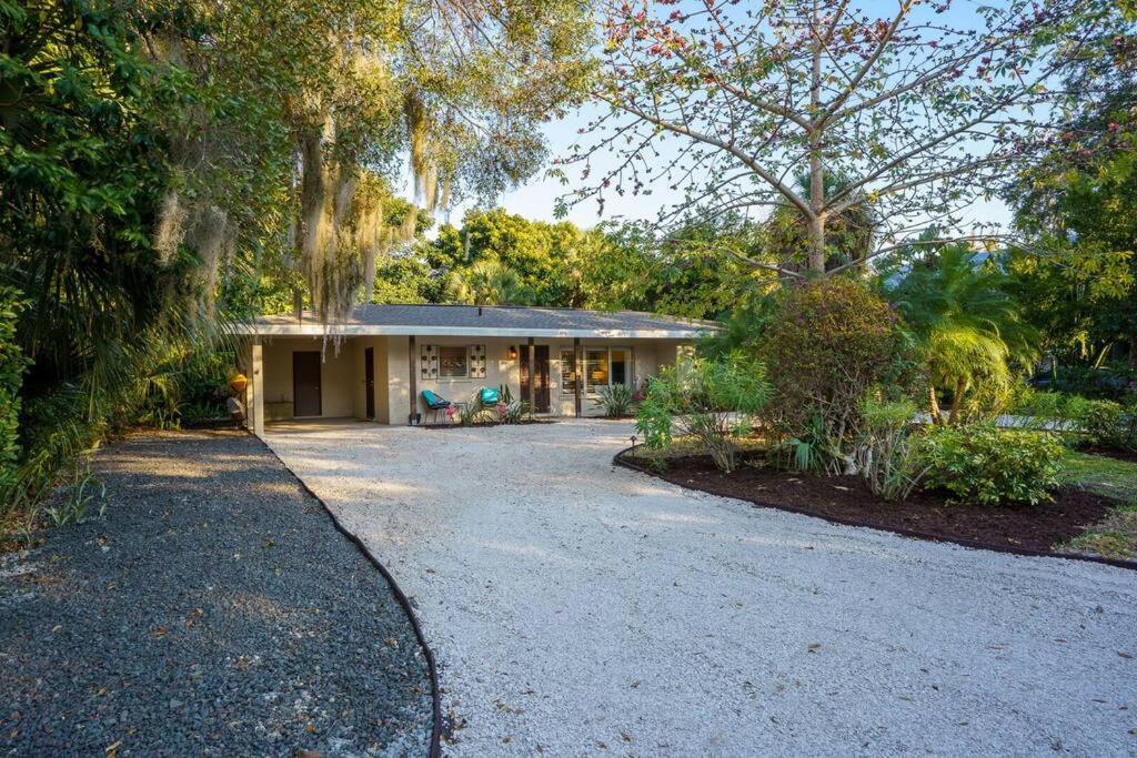 Villa Beautiful Glam Mid-Century 1 Block From Sarasota Bay With Firepit Extérieur photo