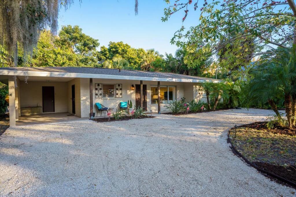 Villa Beautiful Glam Mid-Century 1 Block From Sarasota Bay With Firepit Extérieur photo